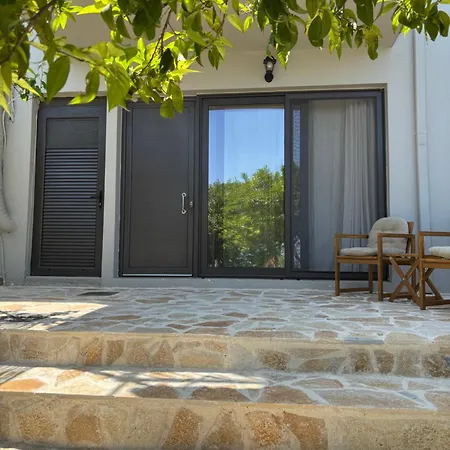 Serenita Poros (Kefalonia)